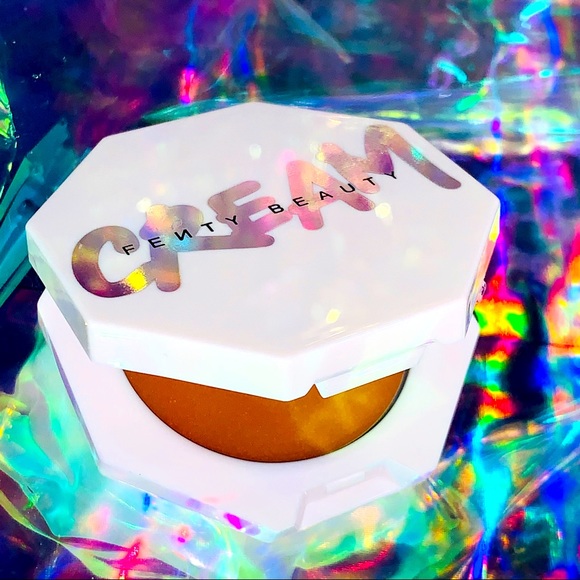 Fenty Beauty Makeup Nwot Limited Edition Fenty Glow Cheeks Out Blush Poshmark